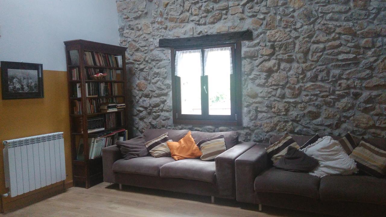 Otardi Hostel Asteasu Kültér fotó